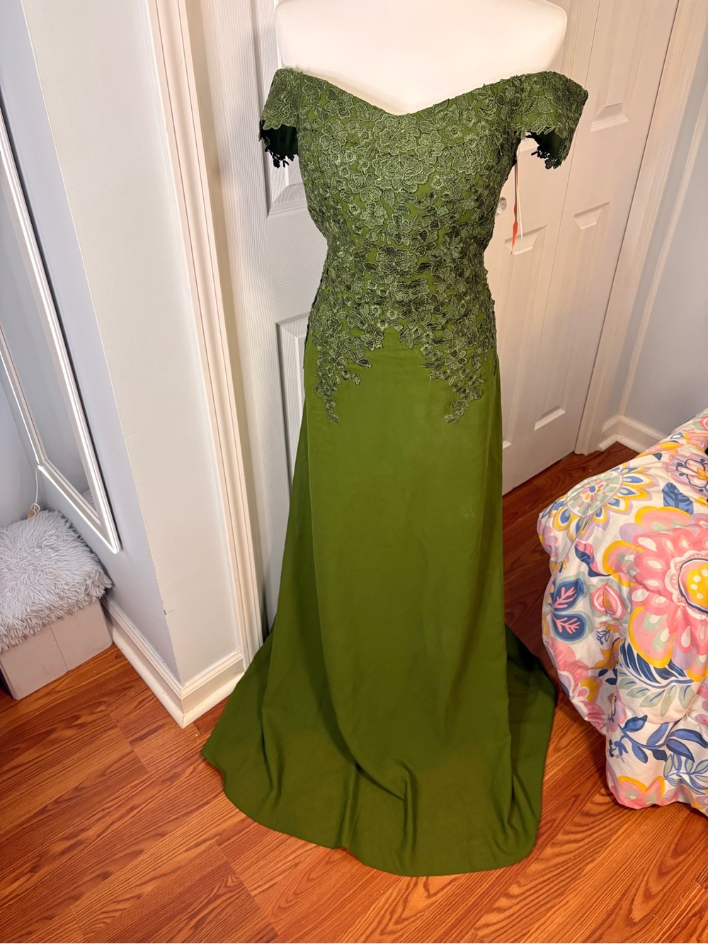 Olive Green Off-Shoulder Lace Evening Dress